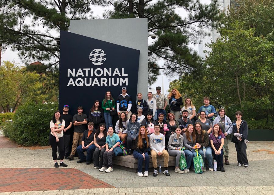 Canisius University's ABEC students visited 5 major zoos and aquariums in 4 days over fall break