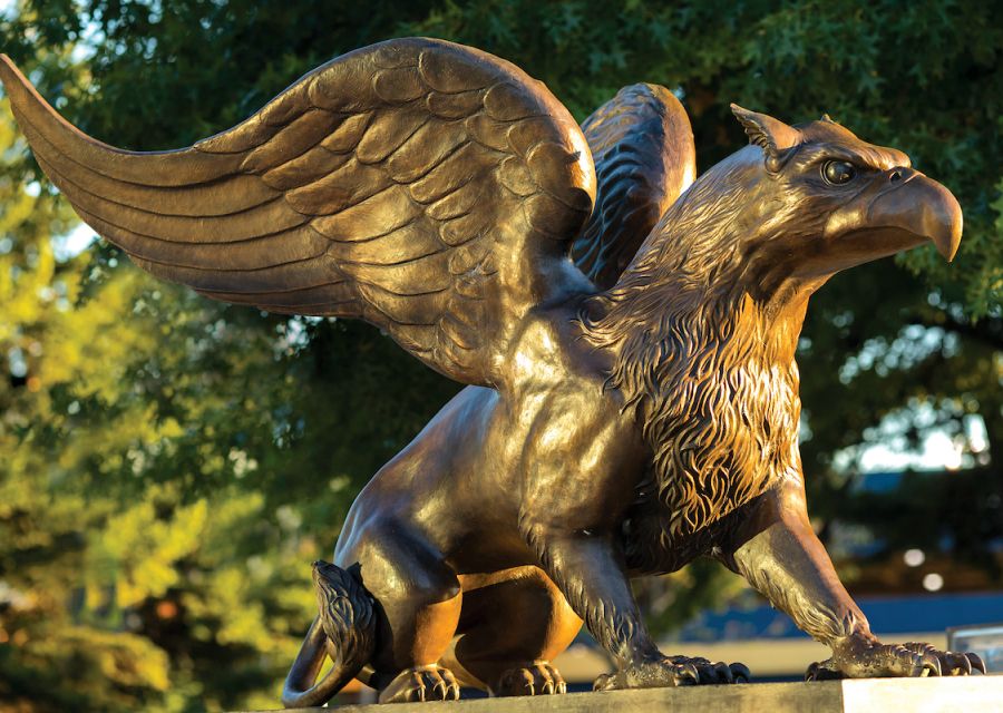 Photo of the Golden Griffin statue 