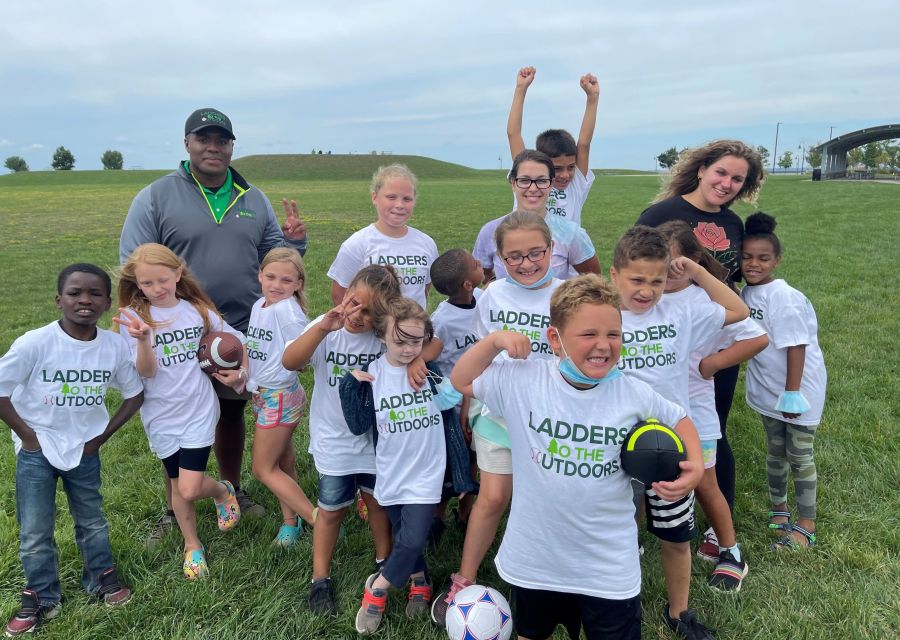 KeJuan Harmon with students at Buffalo Harbor. 