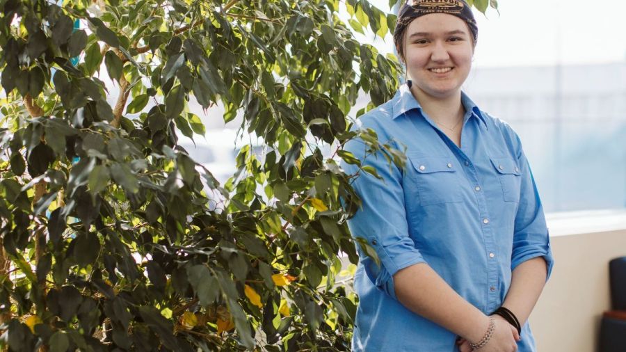 Photo of Sarah Woelffel, whose honors thesis is on "Survivor" 