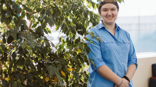 Photo of Sarah Woelffel, whose honors thesis is on "Survivor" 