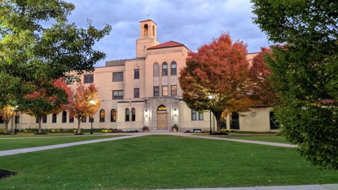Image of Loyola Hall on the Canisius University Campus 