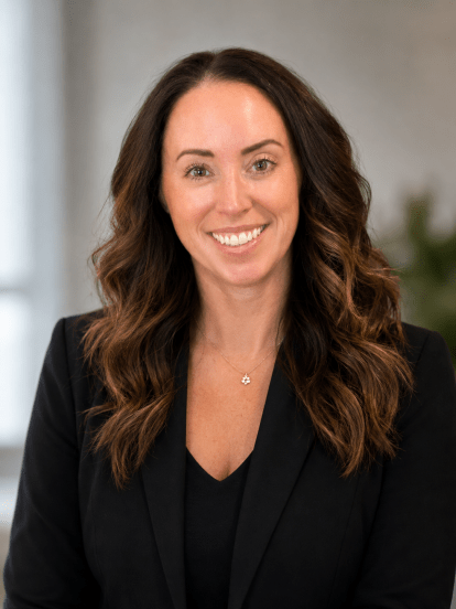 Katie Shaw Headshot