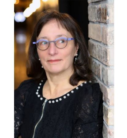 Headshot of author Julie Schumacher